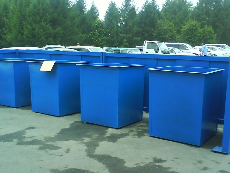 Производство металлических контейнеров для мусора